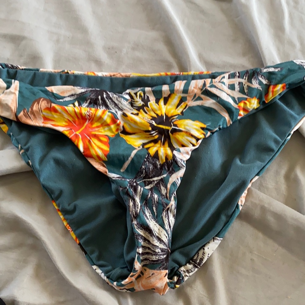 bikini bottoms